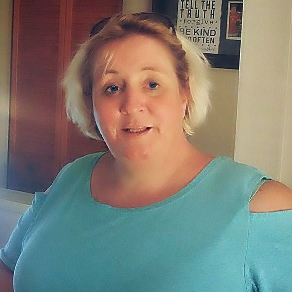 Meet your Posher, Laryssa - Picture 1 of 1